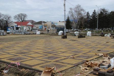 Ст нововладимировская тбилисского. Нововладимировская Тбилисского района. Дворец культуры Тбилисская. Станица Тбилисская дом культуры. Ст.Нововладимировская Тбилисский район ул. набережная 214.