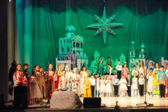 350 участников собрал Тбилисский фестиваль «Рождественская звезда»