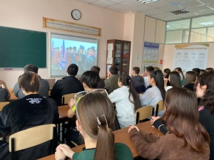 В трёх общеобразовательных учреждениях Тбилисского района прошли показы итогового видеоролика, посвящённого сотнику Андрею Гречишкину