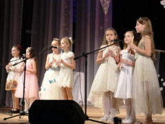 В Тбилисской фестиваль «Рождественская звезда» собрал более 800 участников