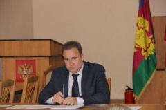 Евгений Ильин поручил усилить тимуровское движение