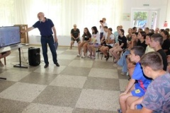 Урок исторической памяти для участников патриотической смены в детском оздоровительном лагере «Ласточка»