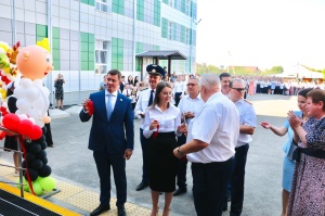 В Тбилисском районе распахнула свои двери новая современная школа!