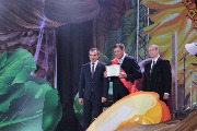 Глава Кубани  вручил награды лучшим работникам сельского хозяйства