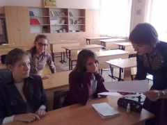 Кандидаты в лидеры школьного самоуправления ведут активную агитацию