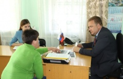 Глава района провел прием граждан в хуторе Песчаном