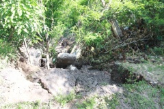 В станице Тбилисской укрепляют стенки яра