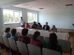 В Совете профилактики в Песчаном поселении принял участие протоиерей Николай Макарцов