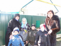 Дошколята поздравляют ветеранов