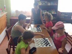 В Геймановской прошел турнир по шашкам и шахматам