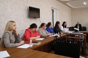 В администрации Тбилисского района состоялась очередная комиссия по делам несовершеннолетних и защите их прав