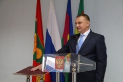 Состоялась инаугурация главы Песчаного поселения