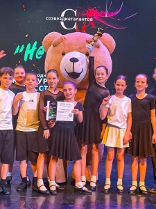 Детский ансамбль «Златница» вернулся домой с наградами!