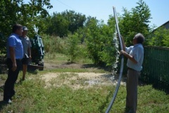 В хуторе Красный Зеленчук на улице Почтовой провели водопровод