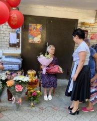 Почетный гражданин Тбилисского района принимает поздравления