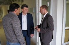 Отделка двух этажей строящегося больничного комплекса находится в завершающей стадии