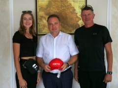 Евгений Ильин встретился с участницей Олимпийских Игр Надеждой Макрогузовой