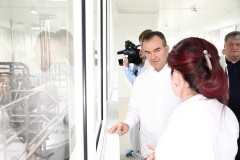 Вениамин Кондратьев: С начала 2022 года кубанские предприятия переработали более 450 тысяч тонн молока