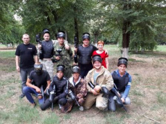 В парке им. Семыкина прошли межклубные соревнования по легкой атлетике и пейнтболу