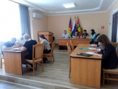 В Тбилисском районе муниципальные служащие прошли аттестацию