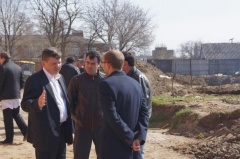 В строящемся больничном комплексе станицы Тбилисской устанавливают лифты