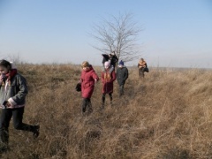 Экскурсию по местам боевой славы провели для тбилисских школьников