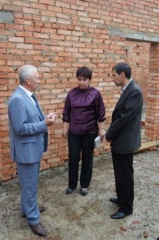 Строительство амбулатории врача общей практики в х. Песчаном ведется в соответствии с графиком