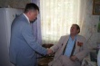 Исполняющий обязанности главы Тбилисского района поздравил ветерана с 90-летием