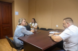 Глава района Евгений Ильин провел прием граждан