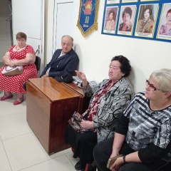 Для тбилиссцев старшего поколения провели семинар по финансовой грамотности