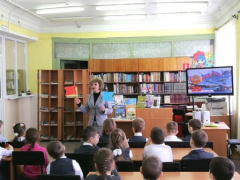 Подрастем, ребята, и пойдем в солдаты