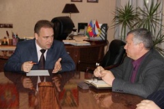 Евгений Ильин обсудил с врачами проблемы районного здравоохранения