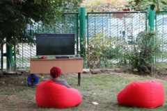 Молодежная УИК встречает избирателей креативно