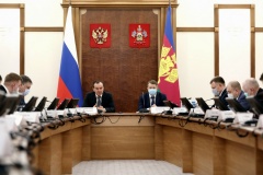 Вениамин Кондратьев: Каждый случай завышения цены – попытка нажиться и будет расцениваться как спекуляция