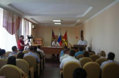 На планерном совещании в администрации Тбилисского района обсудили водоснабжение в летний период