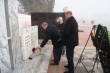 В День Героев Отечества тбилисцы возложили цветы к памятникам мемориального комплекса