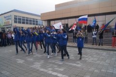 Тбилисцы празднуют День народного единства