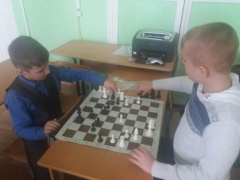 Казачата сразились в мастерстве игры в шахматы и шашки