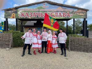Кубанский фестиваль традиционной народной культуры «Казачья слава» сегодня проходит в выставочном комплексе «Атамань» 