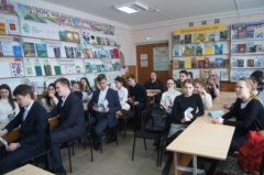 Встреча председателя территориальной избирательной комиссии Тбилисская Ольги Бакута с учащимися  11 классов 