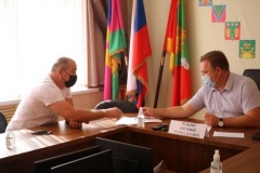 Глава района провел прием граждан