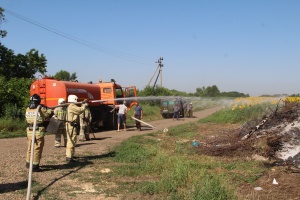 В Тбилисском районе проведено учение по тушению ландшафтного пожара