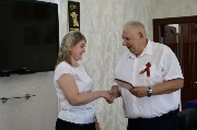 Вручили Памятный знак Законодательного Собрания Краснодарского края председателю ТОС