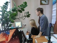 Ученица пятой школы попробовала свои силы в качестве специалиста отдела муниципальной службы и кадров