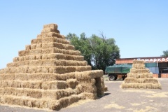 Пирамиды появились в Тбилисской