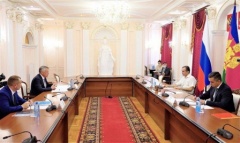 Сегодня в рамках рабочей поездки по Краснодарскому краю генеральный директор ООО "Газпром межрегионгаз" Сергей Густов встретился с губернатором Краснодарского края Вениамином Кондратьевым