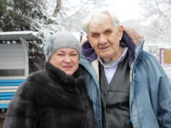 В Тбилисском районе ветеранов продолжают поздравлять с новогодними и рождественскими праздниками