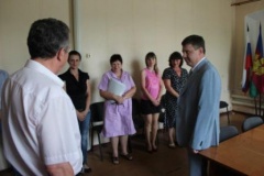 Рабочие встречи в двух сельских поселениях района провел Владислав Серый