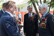 Глава Тбилисского района Евгений Ильин 5 мая 2016 года поздравил ветеранов с наступающим праздником Днем Победы