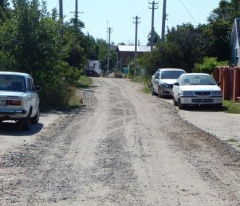 В Тбилисской прогрейдировали переулок Батарейный и улицу Садовую